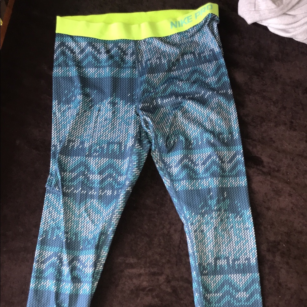 Nike pro leggings